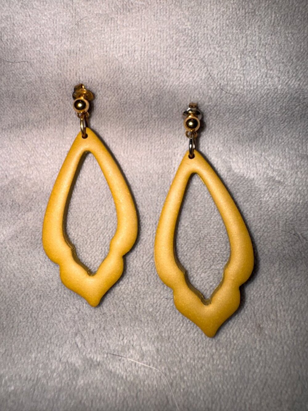 Gold Teardrop Dangle Earrings Mustard Yellow Cutout Lightweight Statement